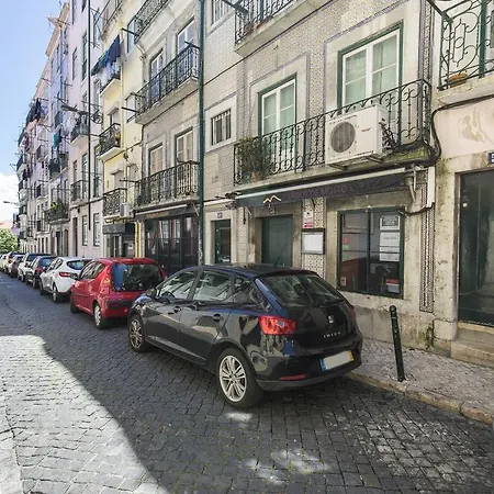Lovelystay - Bright Studio In Carmo, Chiado شقة Lisboa